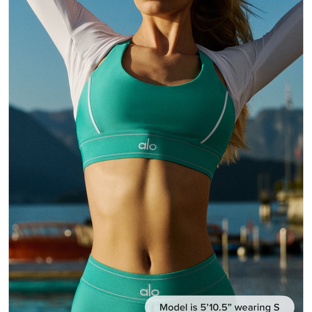 ALO Yoga spruce green suit up set